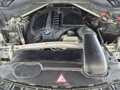 Used 2015 BMW X5 xDrive35i AWD/4WD image 23