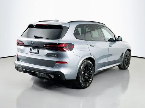 Used 2024 BMW X5 xDrive50e w/ Executive Package image 5