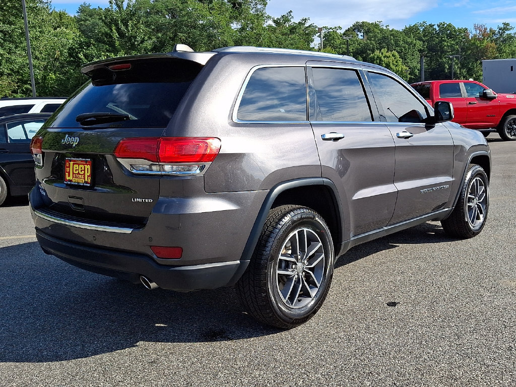 Certified 2018 Jeep Grand Cherokee Limited AWD/4WD image 6