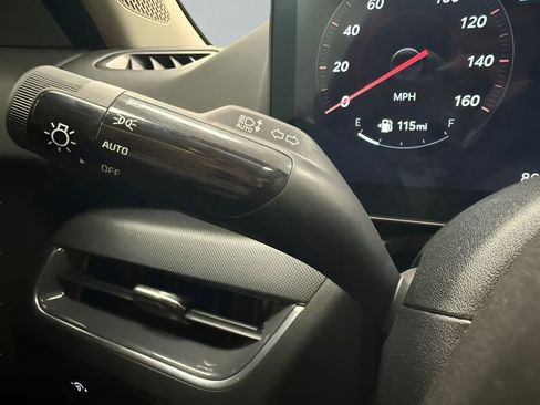 Used 2025 Kia K4 EX image 17