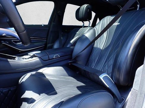 Used 2019 Mercedes-Benz S 63 AMG S 4MATIC Sedan image 10
