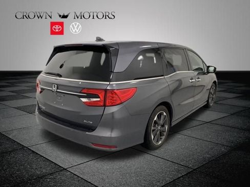 Used 2024 Honda Odyssey Elite image 6