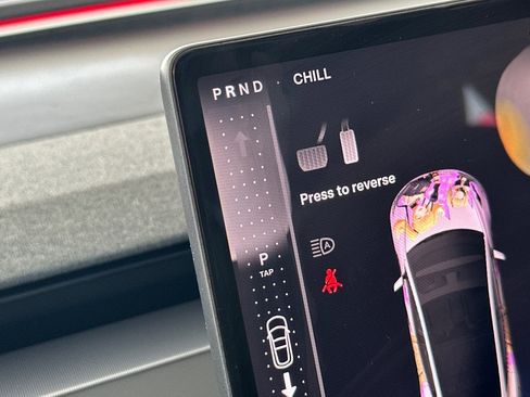 Used 2025 Tesla Model 3 Long Range RWD image 22