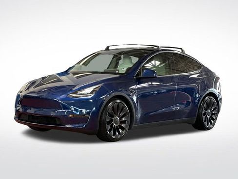 Used 2022 Tesla Model Y Performance image 9