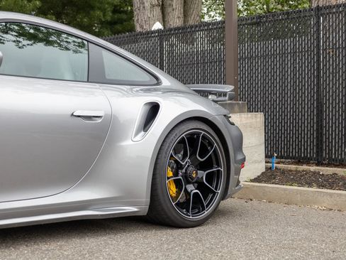 Used 2024 Porsche 911 GT3 RS AWD/4WD image 38