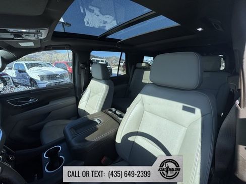 Used 2021 Chevrolet Tahoe Z71 w/ Z71 Signature Package image 16