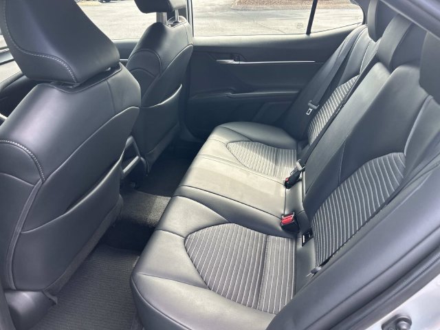 Used 2024 Toyota Camry SE FWD image 14