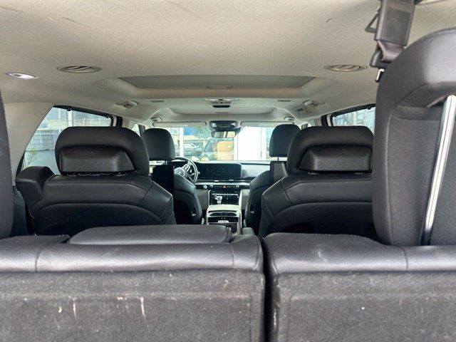 Used 2022 Kia Carnival SX Prestige FWD image 16