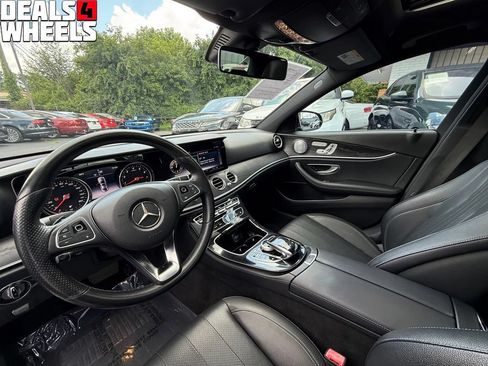 Used 2017 Mercedes-Benz E 300 w/ Premium 1 Package image 15