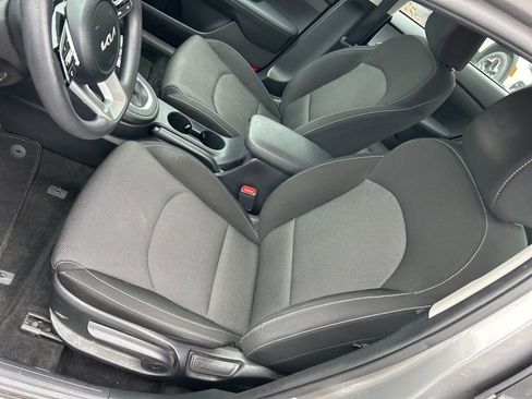 Certified 2023 Kia Forte LXS FWD image 19