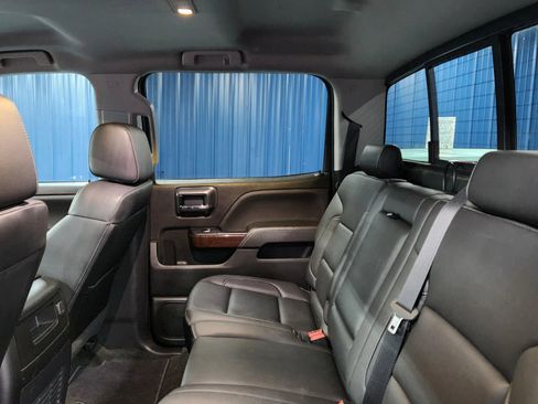 Used 2018 GMC Sierra 1500 SLT image 17