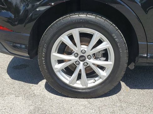 Used 2023 Audi Q3 2.0T Premium image 8