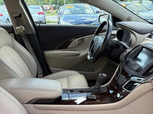 Used 2014 Buick LaCrosse Leather image 10