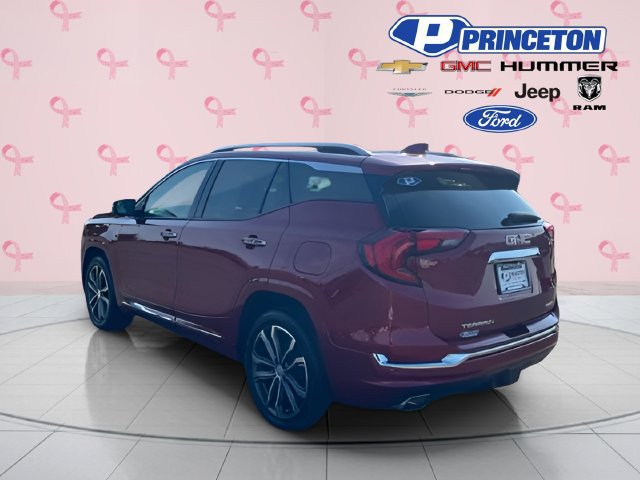 Used 2020 GMC Terrain Denali w/ GMC Pro Grade Package AWD/4WD image 5