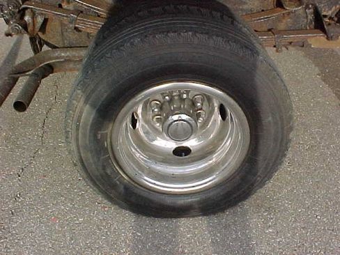 Used 1997 Ford F350 2WD Regular Cab image 4