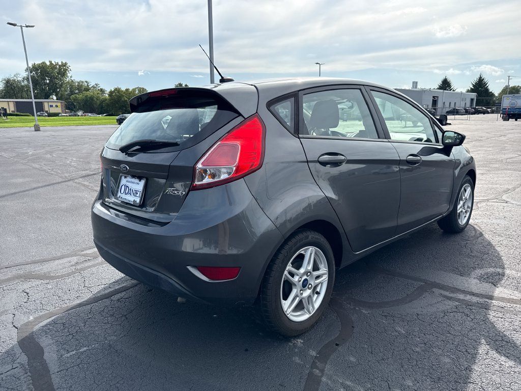 Used 2019 Ford Fiesta SE FWD image 5
