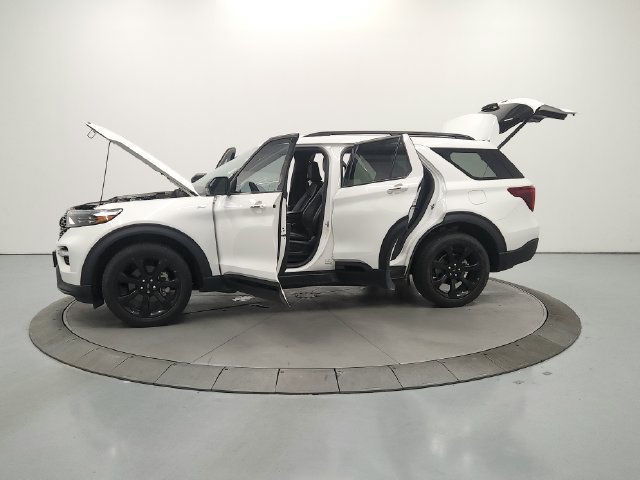 Used 2024 Ford Explorer ST-Line w/ Class IV Trailer Tow Package AWD/4WD image 13