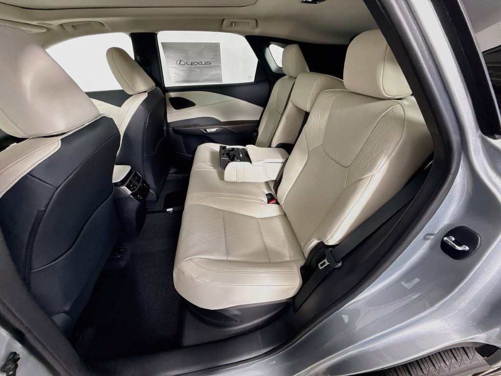 New 2026 Lexus RX 350h w/ Convenience Package AWD/4WD image 17