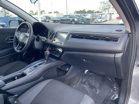 Used 2021 Honda HR-V EX image 14