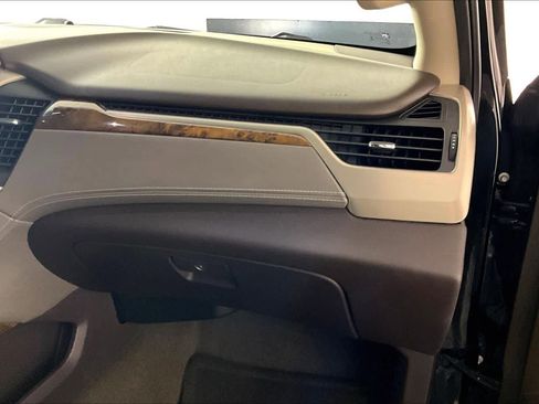 Used 2016 GMC Yukon Denali w/ Open Road Package image 19