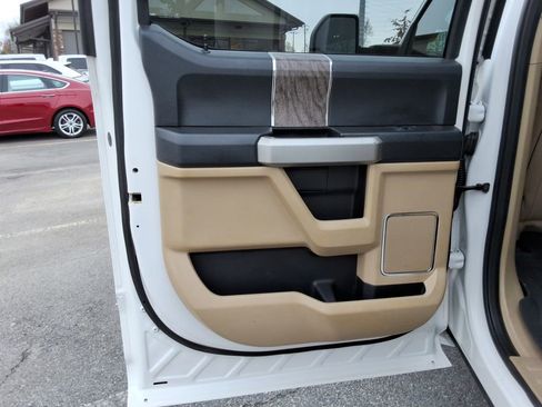 Used 2019 Ford F350 Lariat w/ Lariat Ultimate Package image 18