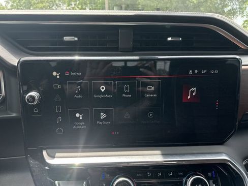 Used 2024 GMC Sierra 1500 Denali Ultimate AWD/4WD image 10