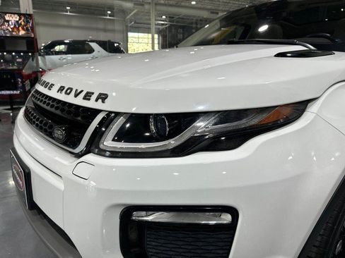 Used 2017 Land Rover Range Rover Evoque SE Premium AWD/4WD image 22