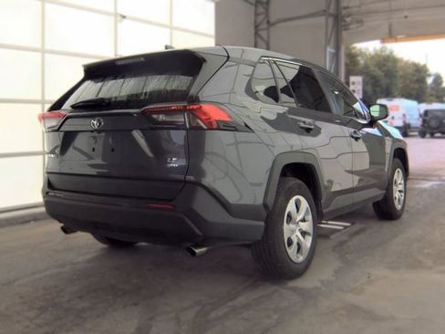 Used 2025 Toyota RAV4 LE AWD/4WD image 3