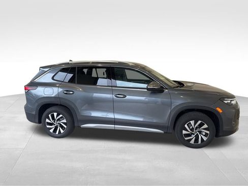 New 2025 Volkswagen Tiguan S image 6