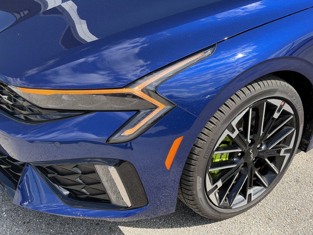 New 2027 Kia K5 GT FWD image 7