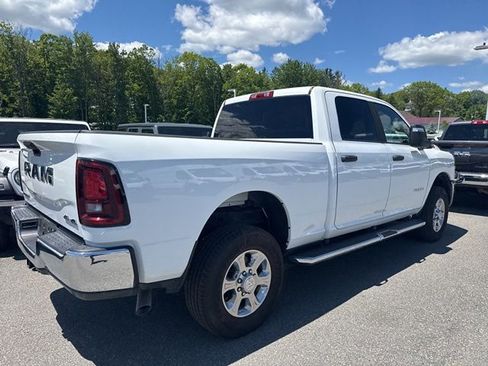 Used 2026 RAM 2500 Big Horn AWD/4WD image 10