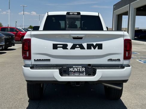New 2026 RAM 2500 Laramie AWD/4WD image 6