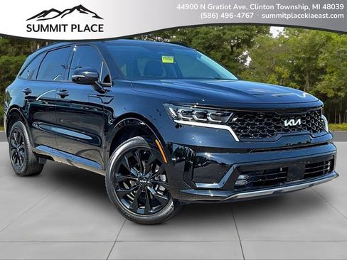 Certified 2023 Kia Sorento SX AWD/4WD image 1