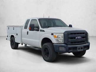 Used 2015 Ford F250 XL w/ Power Equipment Group AWD/4WD video 3