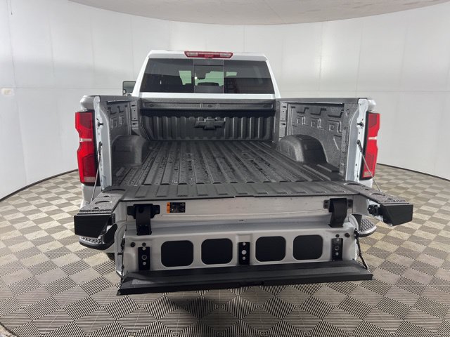 New 2026 Chevrolet Silverado 2500 High Country w/ Technology Package AWD/4WD image 7