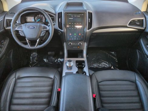 Certified 2024 Ford Edge SEL image 16