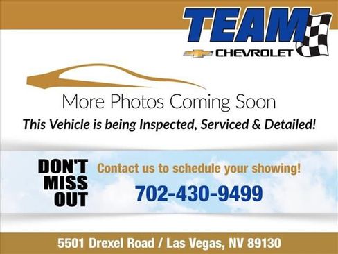 Used 2015 GMC Canyon SLT w/ Driver Alert Package AWD/4WD image 2