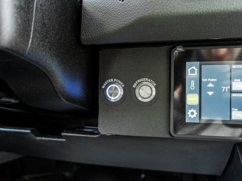 Used 2022 Mercedes-Benz Sprinter 3500 image 21