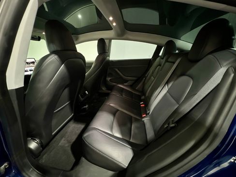 Used 2023 Tesla Model 3 Standard Range RWD image 17