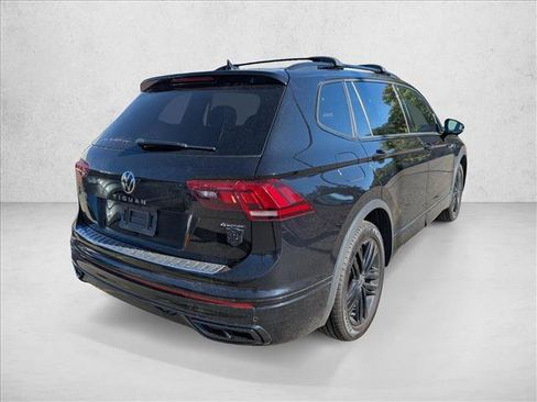 Used 2022 Volkswagen Tiguan SE R-Line AWD/4WD image 5