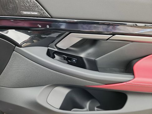 Used 2026 BMW 540i xDrive image 16