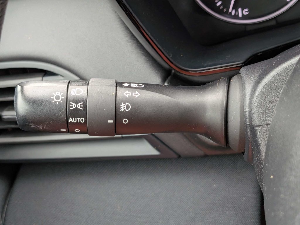 Certified 2025 Subaru Outback Premium AWD/4WD image 31