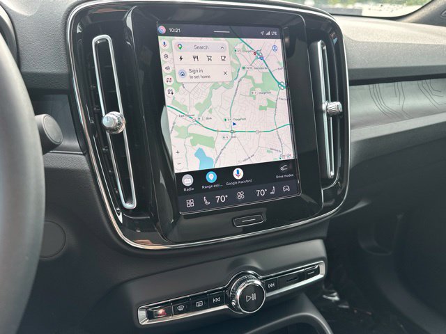 Certified 2023 Volvo C40 Recharge Core AWD/4WD image 22