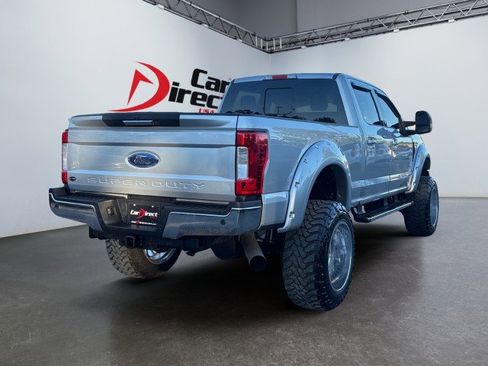 Used 2018 Ford F250 Lariat image 9