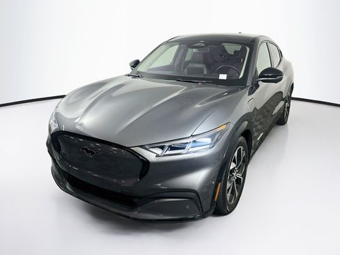Used 2023 Ford Mustang Mach-E Premium AWD/4WD image 3