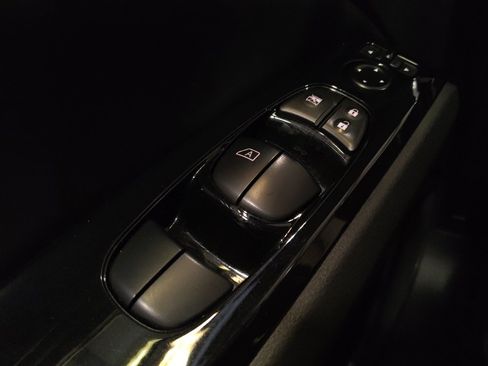 Used 2023 Nissan Altima 2.5 SV AWD/4WD image 27