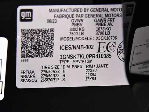 Used 2023 Chevrolet Tahoe High Country image 14