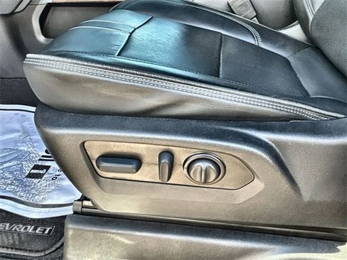 Used 2023 Chevrolet Silverado 2500 High Country image 12