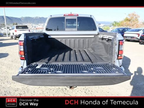 Used 2022 Nissan Frontier Pro-X image 7