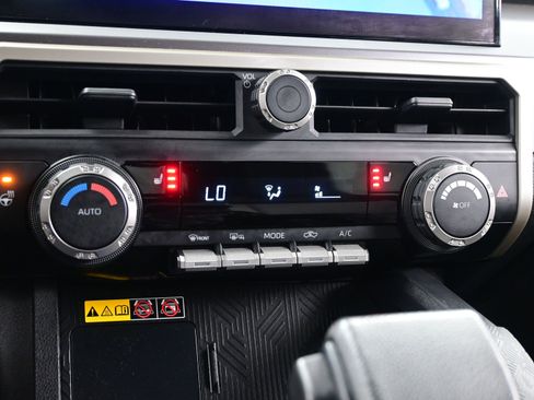 Used 2025 Toyota Tacoma TRD Off-Road w/ TRD Off Road Upgrade Package image 21